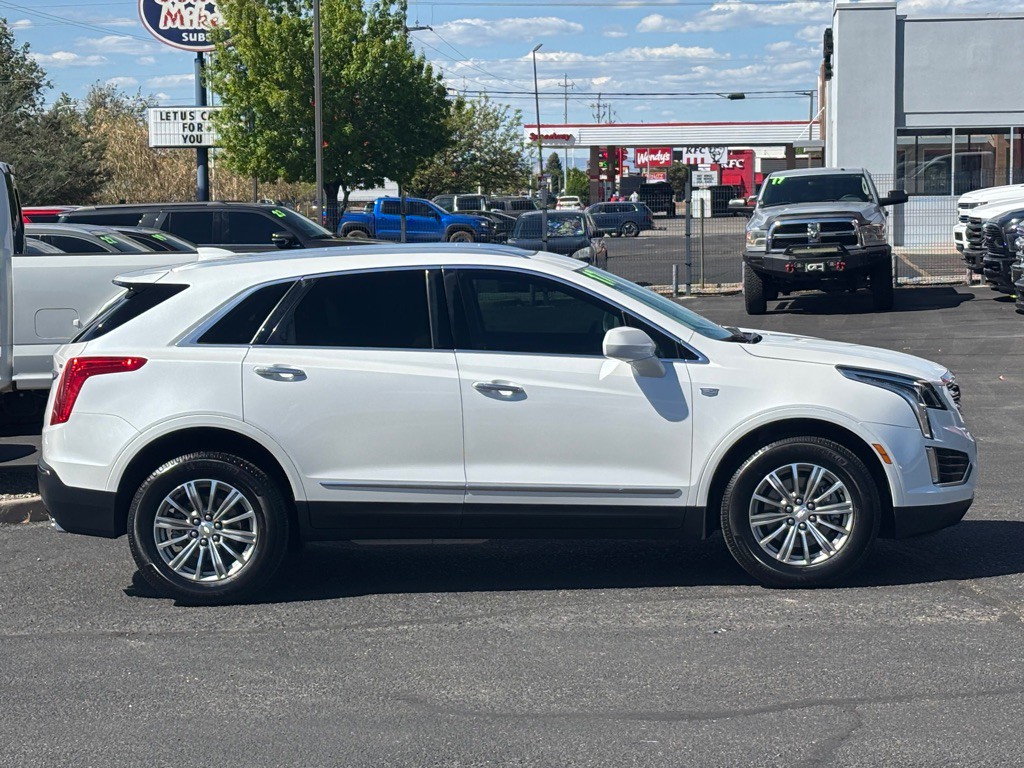 2017 Cadillac XT5 Image 3