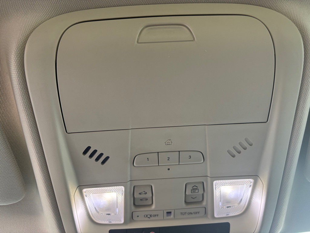 2017 Cadillac XT5 Image 18