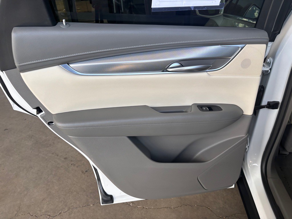 2017 Cadillac XT5 Image 30