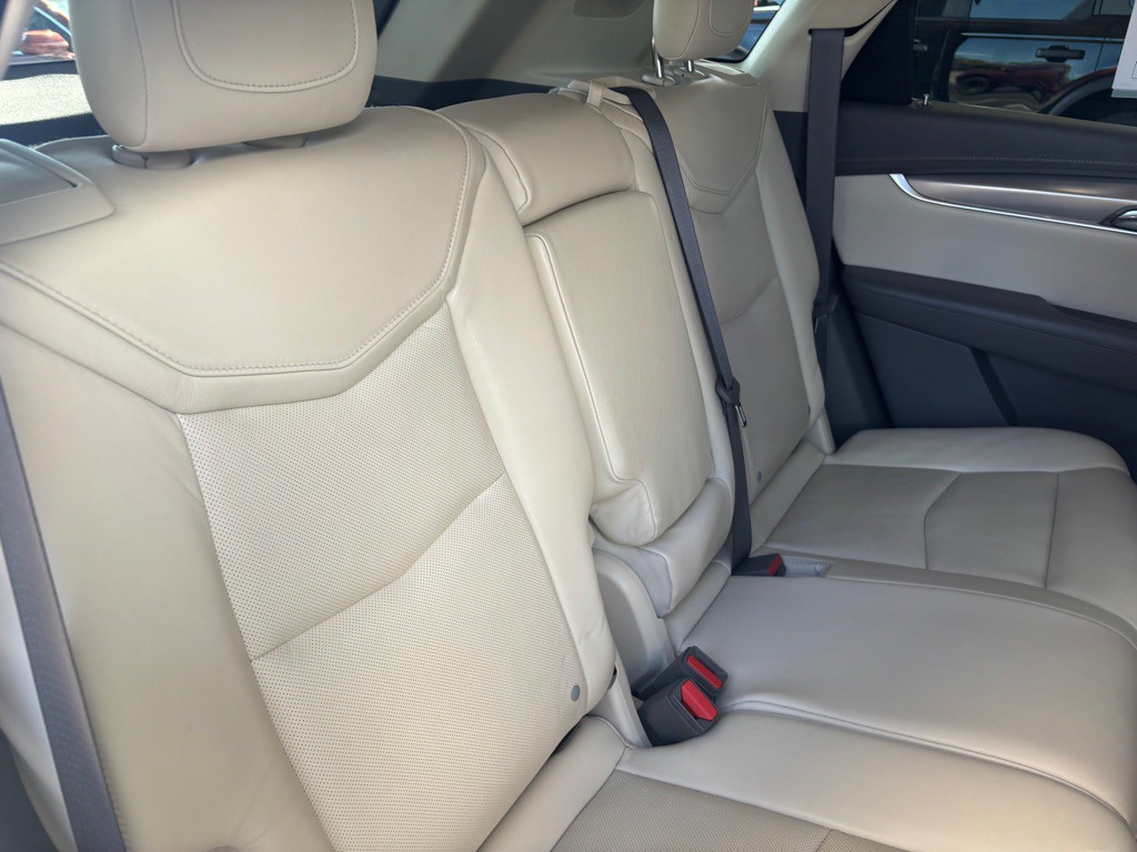 2017 Cadillac XT5 Image 35