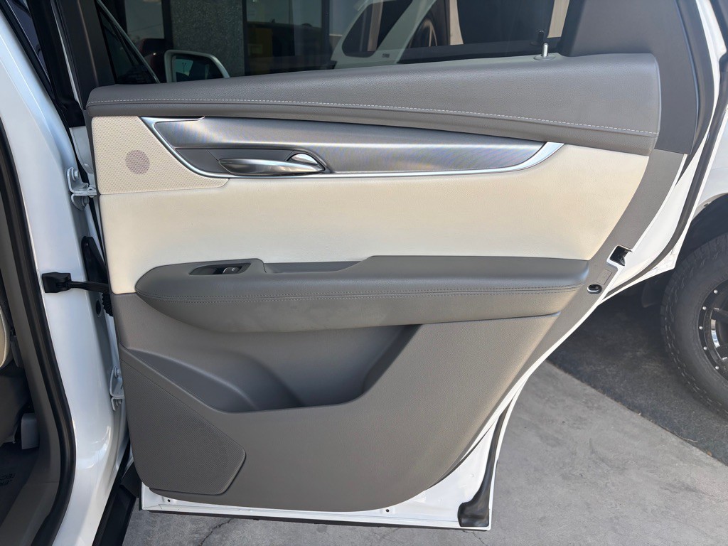 2017 Cadillac XT5 Image 37
