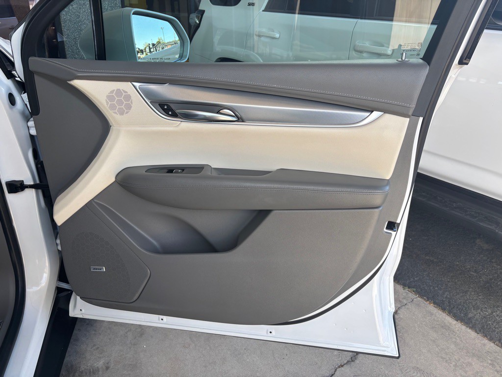 2017 Cadillac XT5 Image 41