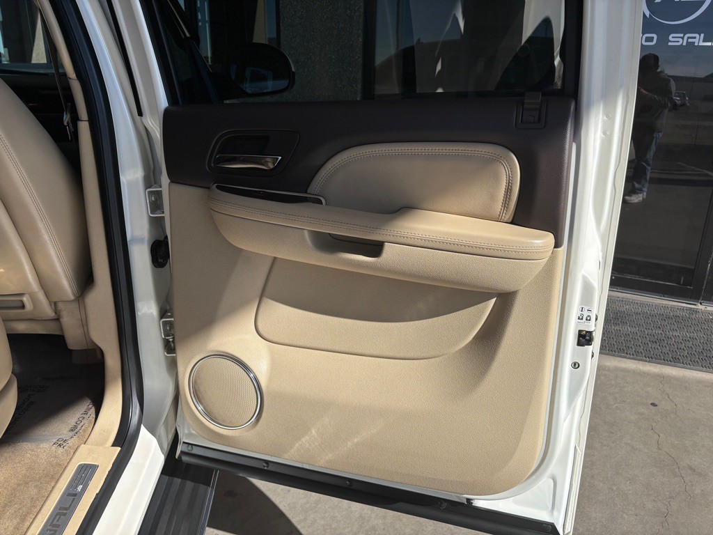 2013 GMC Yukon Image 38