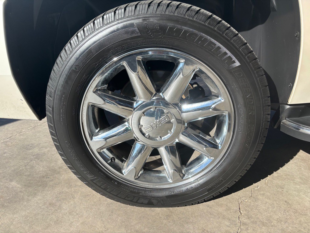 2013 GMC Yukon Image 62