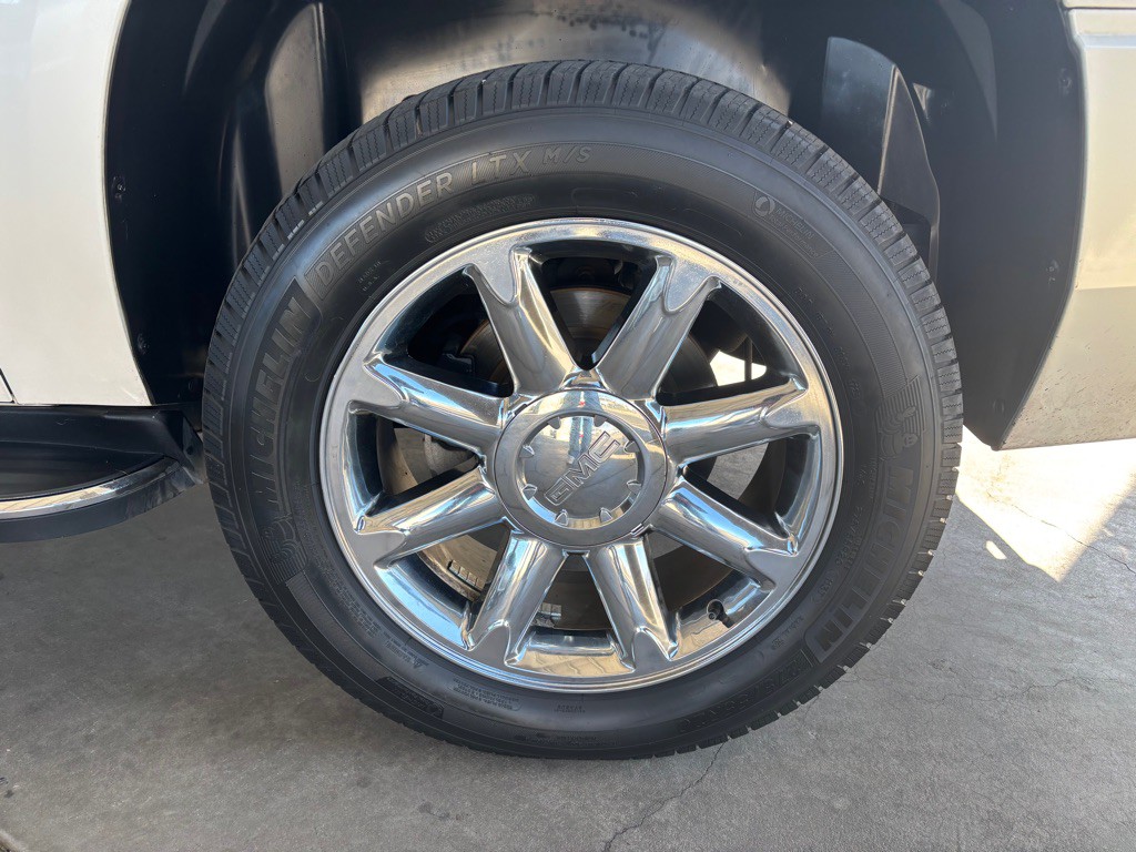 2013 GMC Yukon Image 64