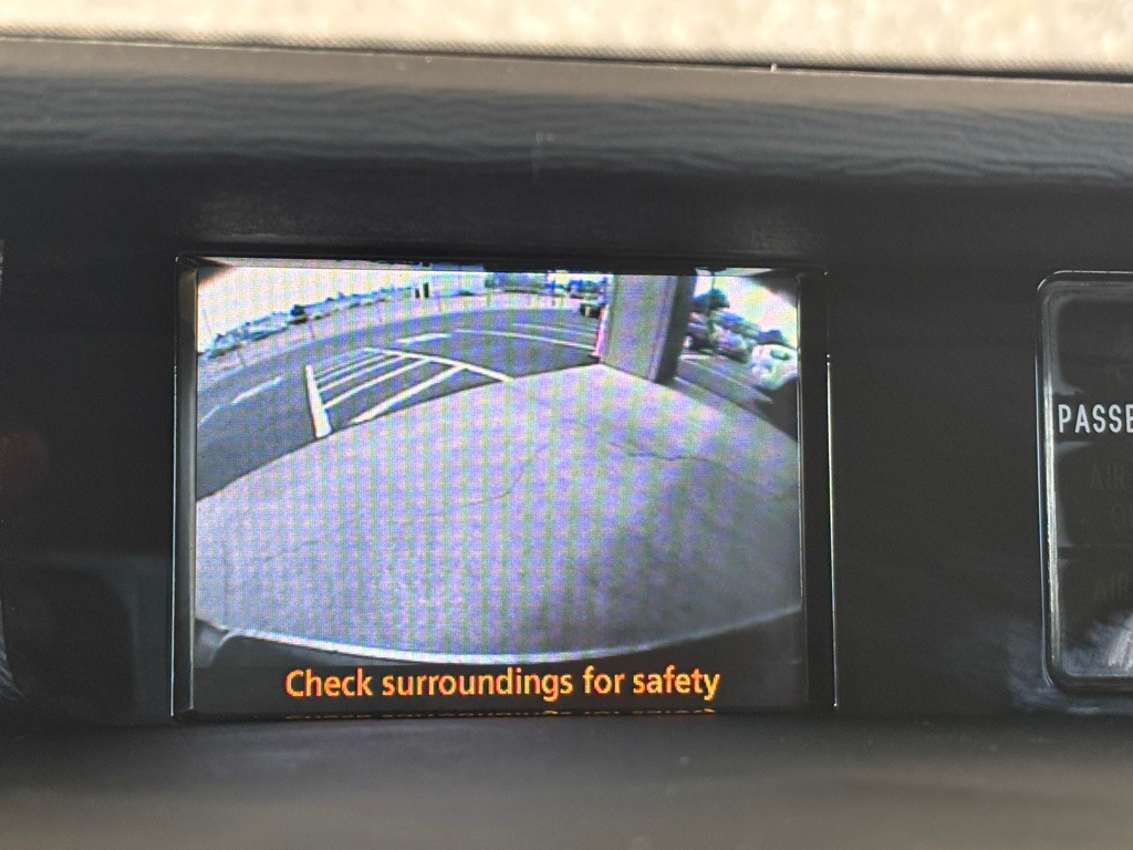 2012 Toyota Sienna Image 13