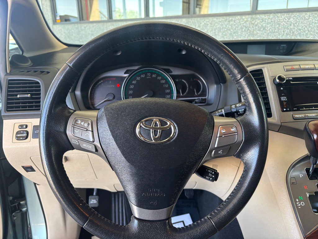 2011 Toyota Venza Image 8