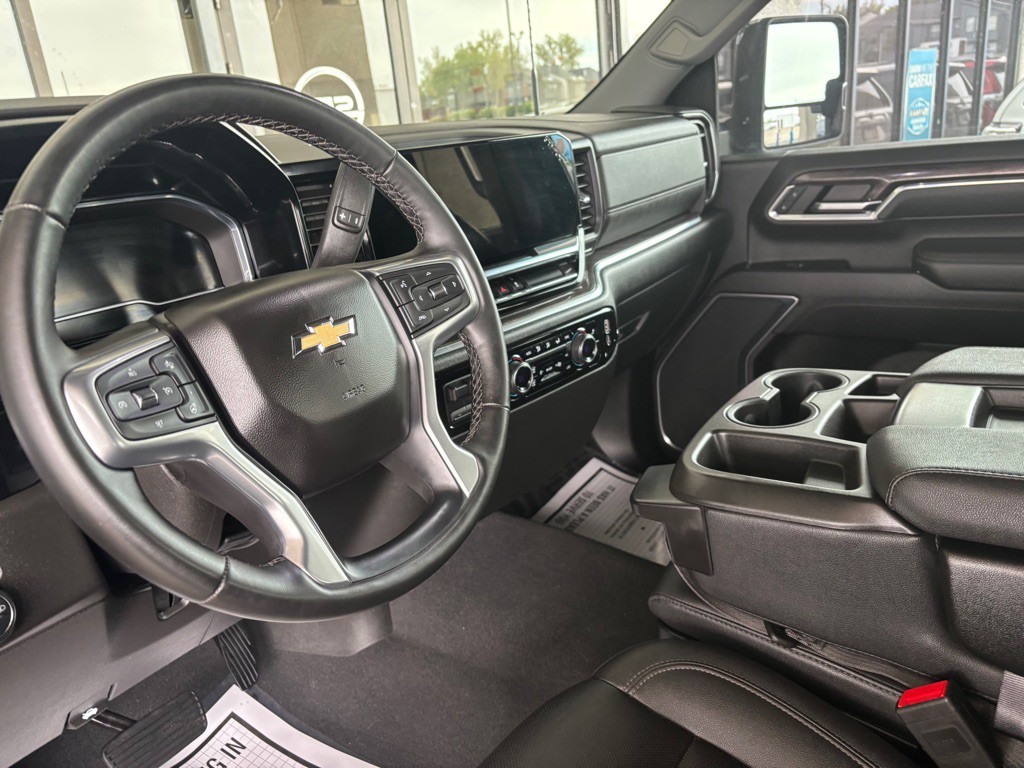 2024 Chevrolet Silverado 1500 Image 7
