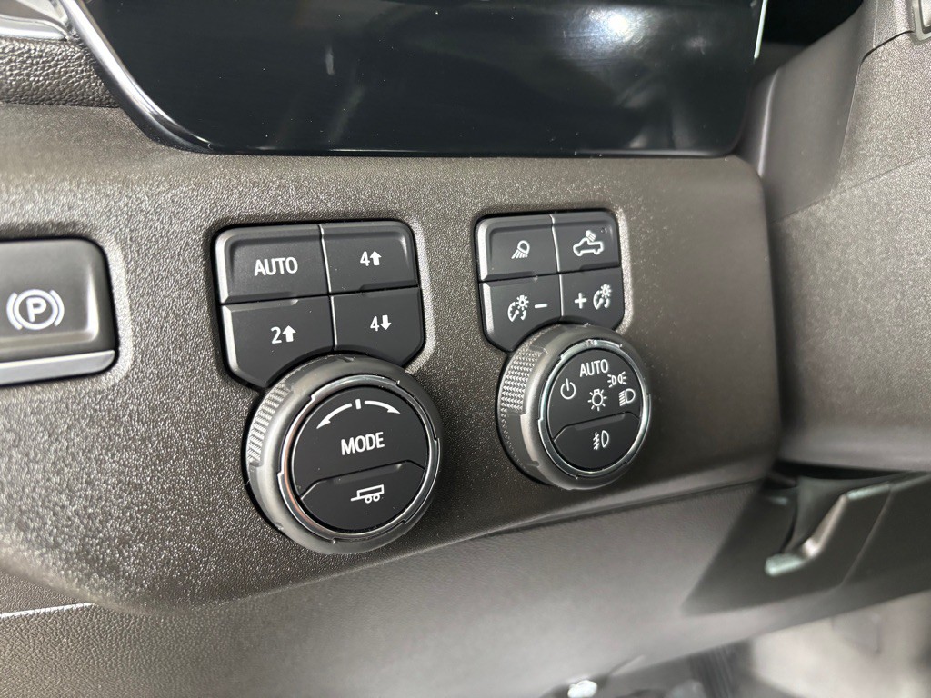 2024 Chevrolet Silverado 1500 Image 19