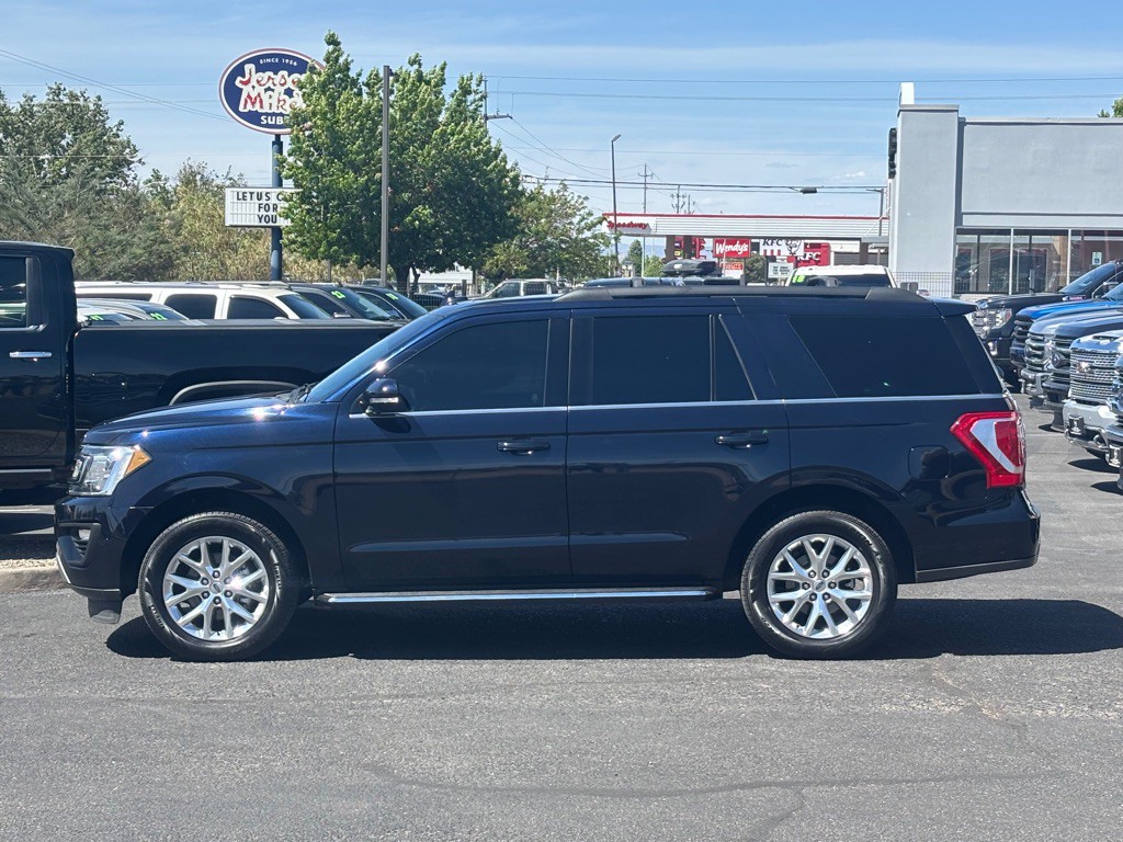 2021 Ford Expedition Image 2