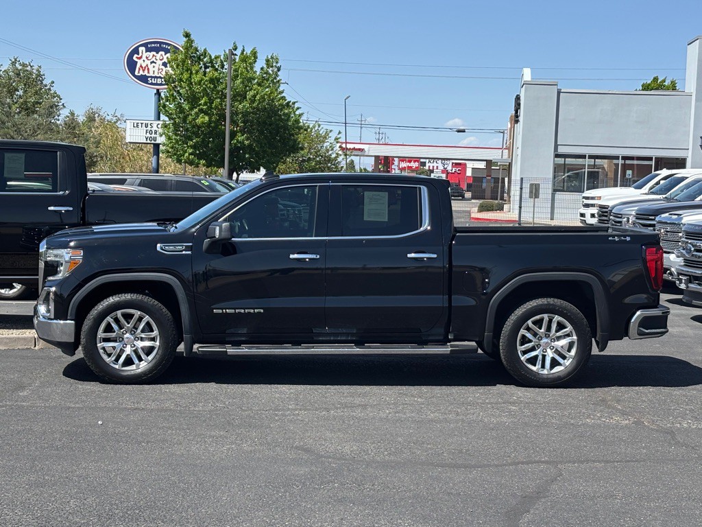2019 GMC Sierra Image 2