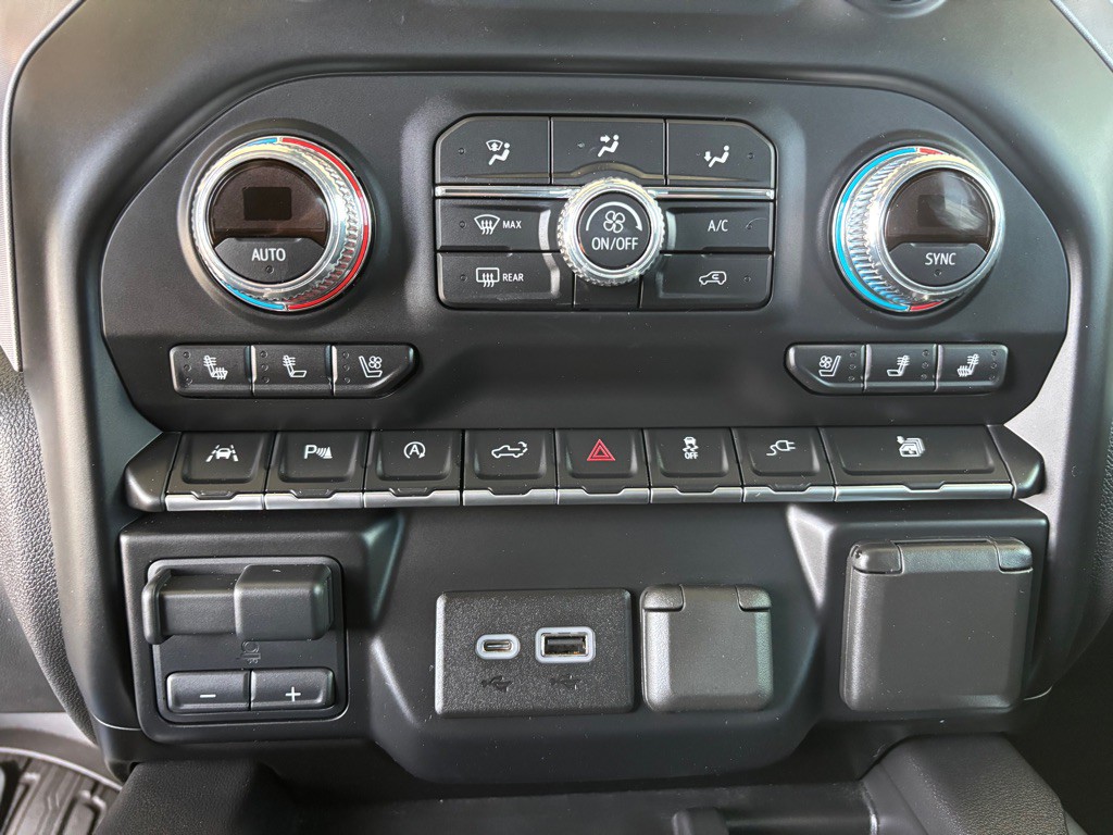 2019 GMC Sierra Image 16