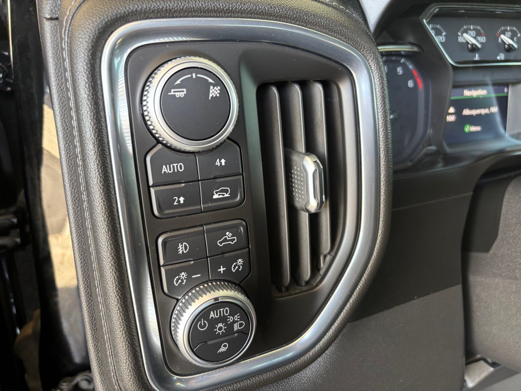 2019 GMC Sierra Image 19