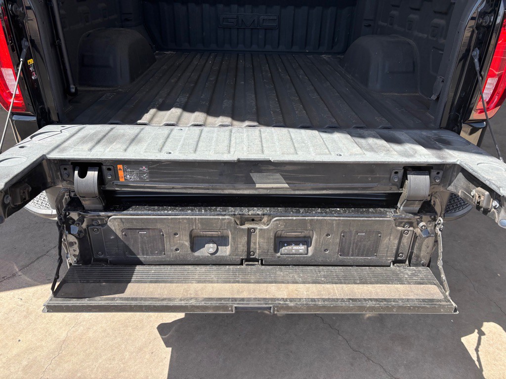 2019 GMC Sierra Image 30