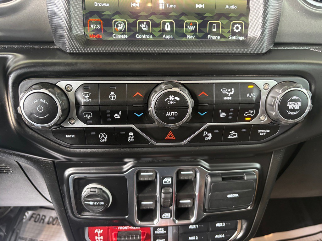 2021 Jeep Gladiator Image 13