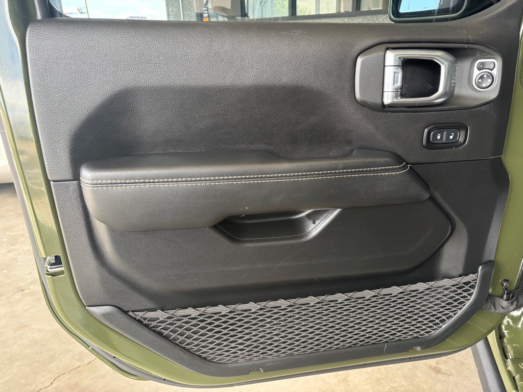 2021 Jeep Gladiator Image 18