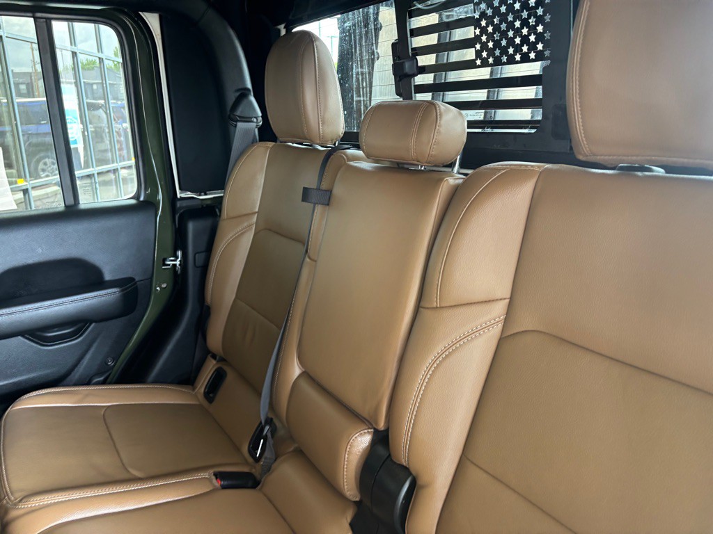 2021 Jeep Gladiator Image 21