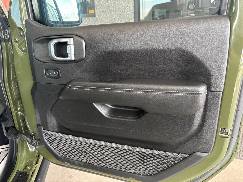 2021 Jeep Gladiator Image 34