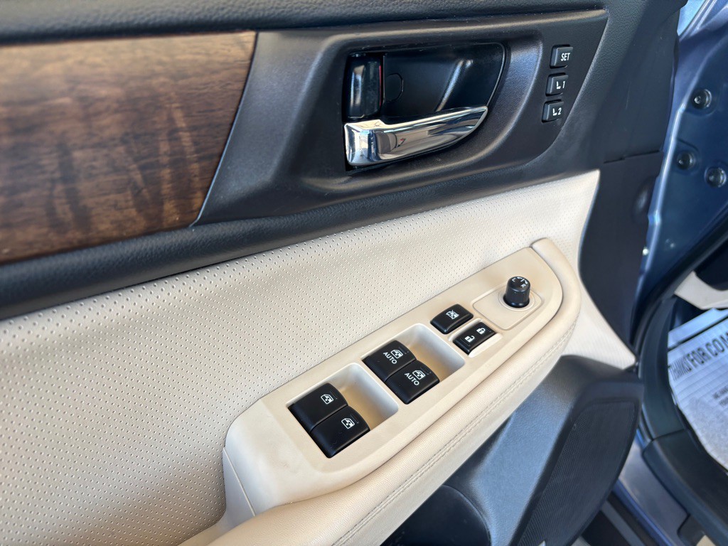 2016 Subaru Outback Image 9