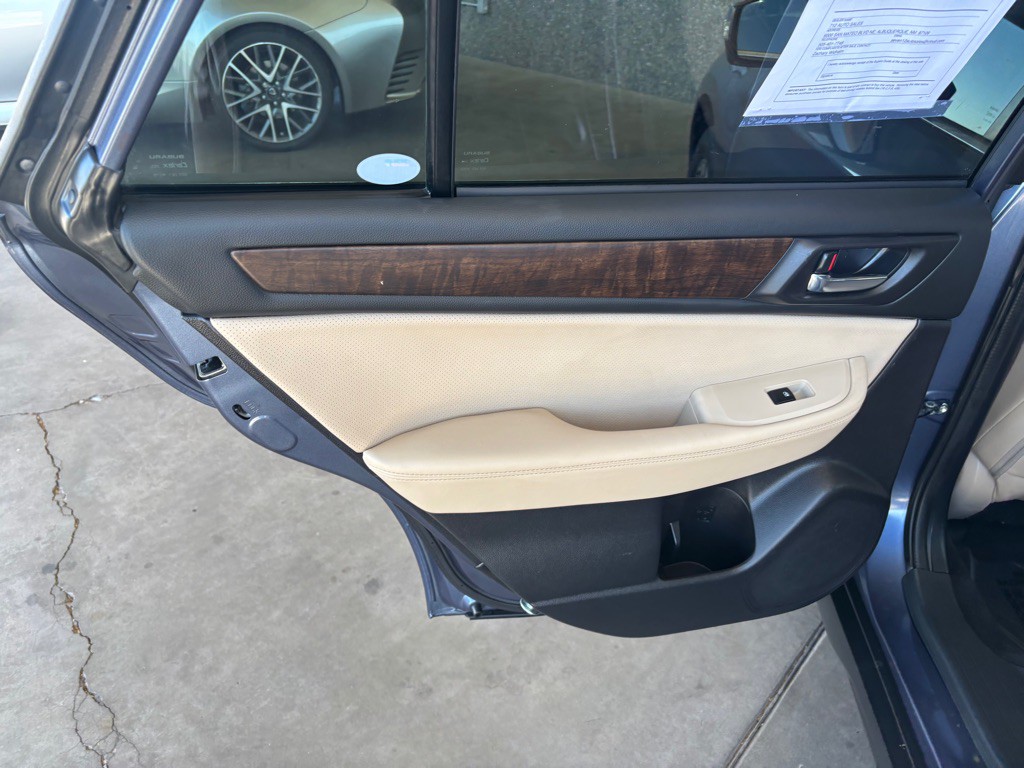2016 Subaru Outback Image 19