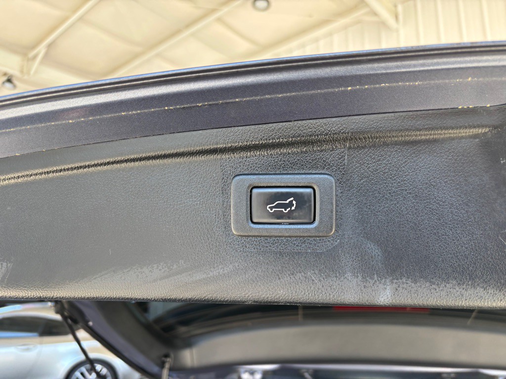 2016 Subaru Outback Image 22