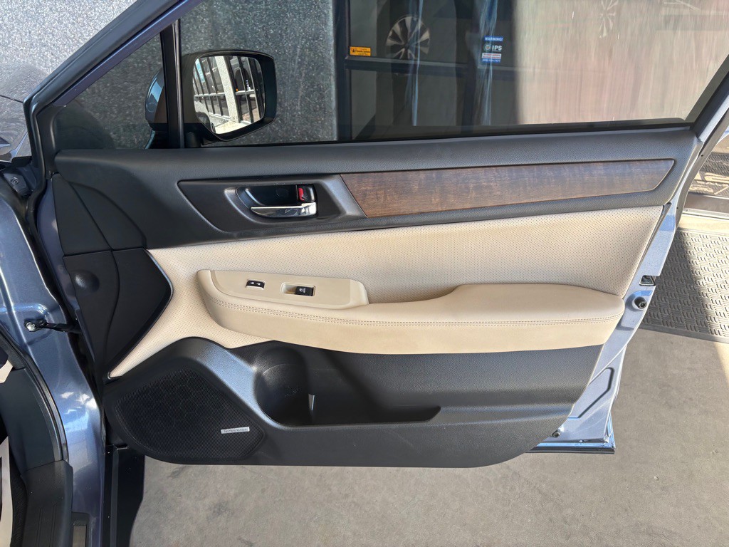 2016 Subaru Outback Image 30