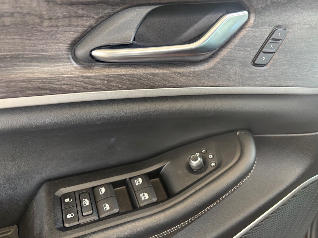 2022 Jeep Grand Cherokee Image 21