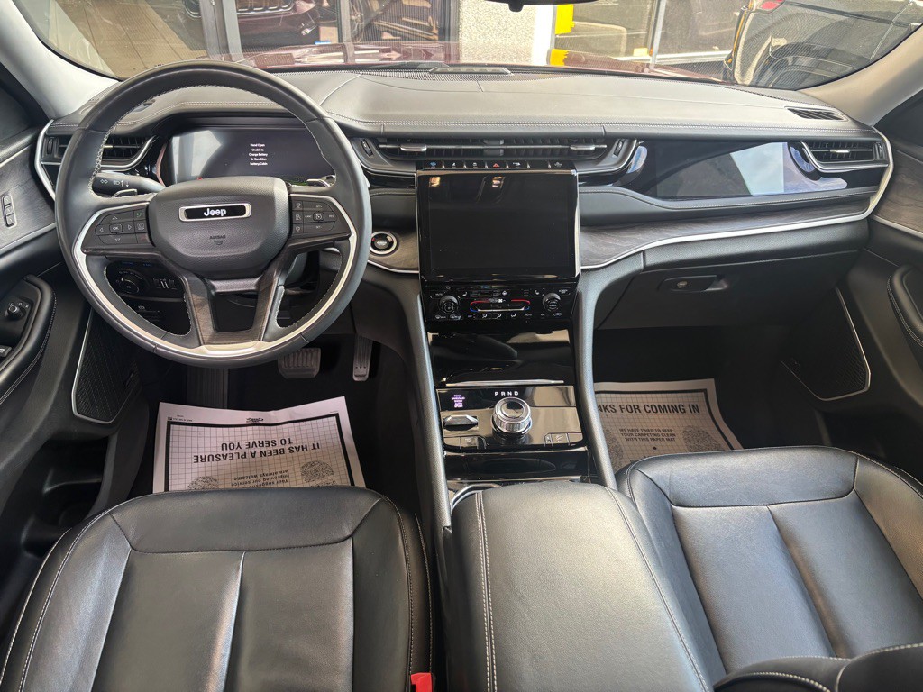 2022 Jeep Grand Cherokee Image 26