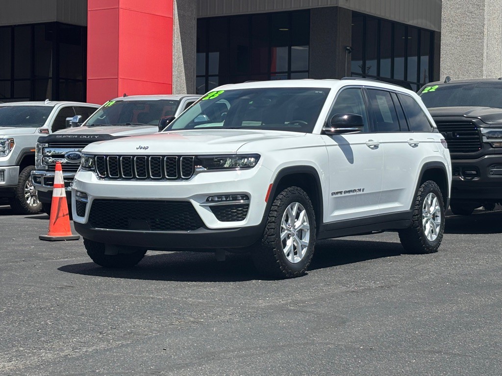2023 Jeep Grand Cherokee Image 1