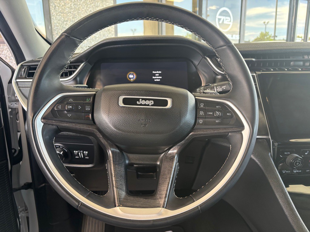 2023 Jeep Grand Cherokee Image 8