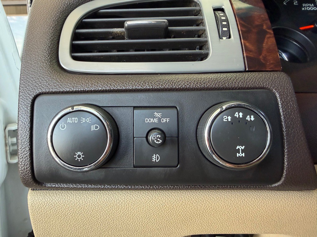 2013 GMC Sierra Image 17