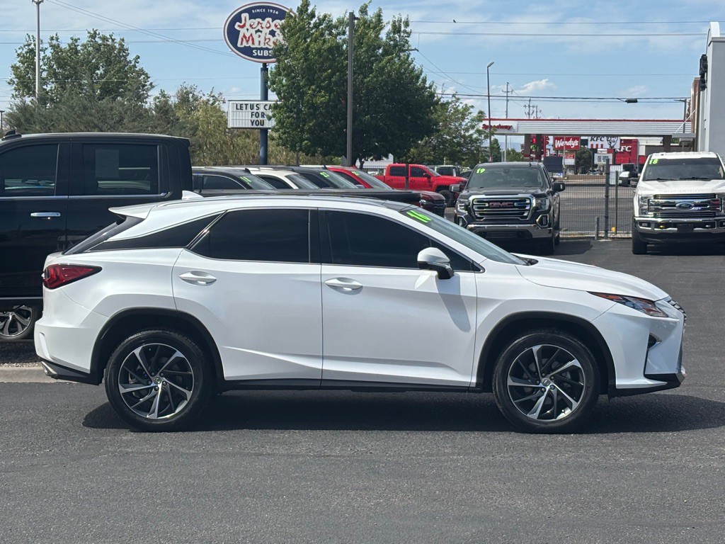 2016 Lexus RX Image 3