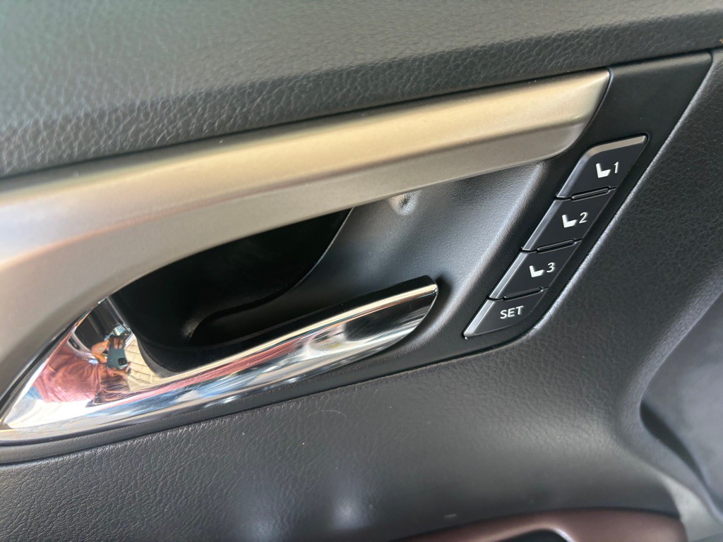 2016 Lexus RX Image 24