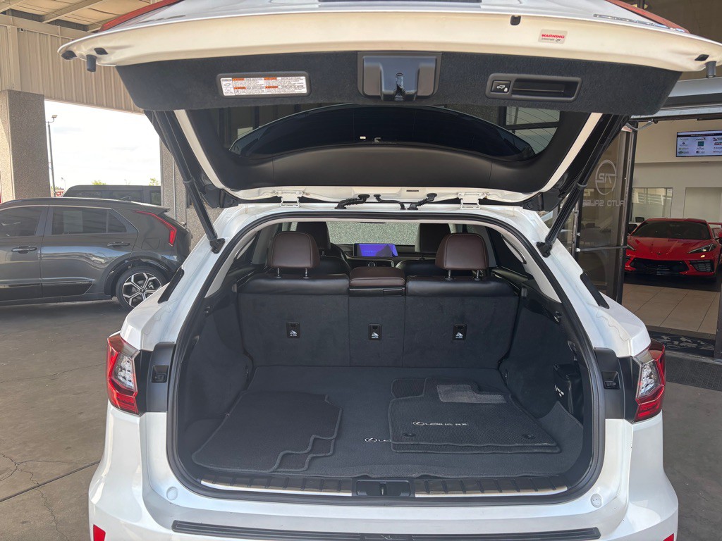 2016 Lexus RX Image 31