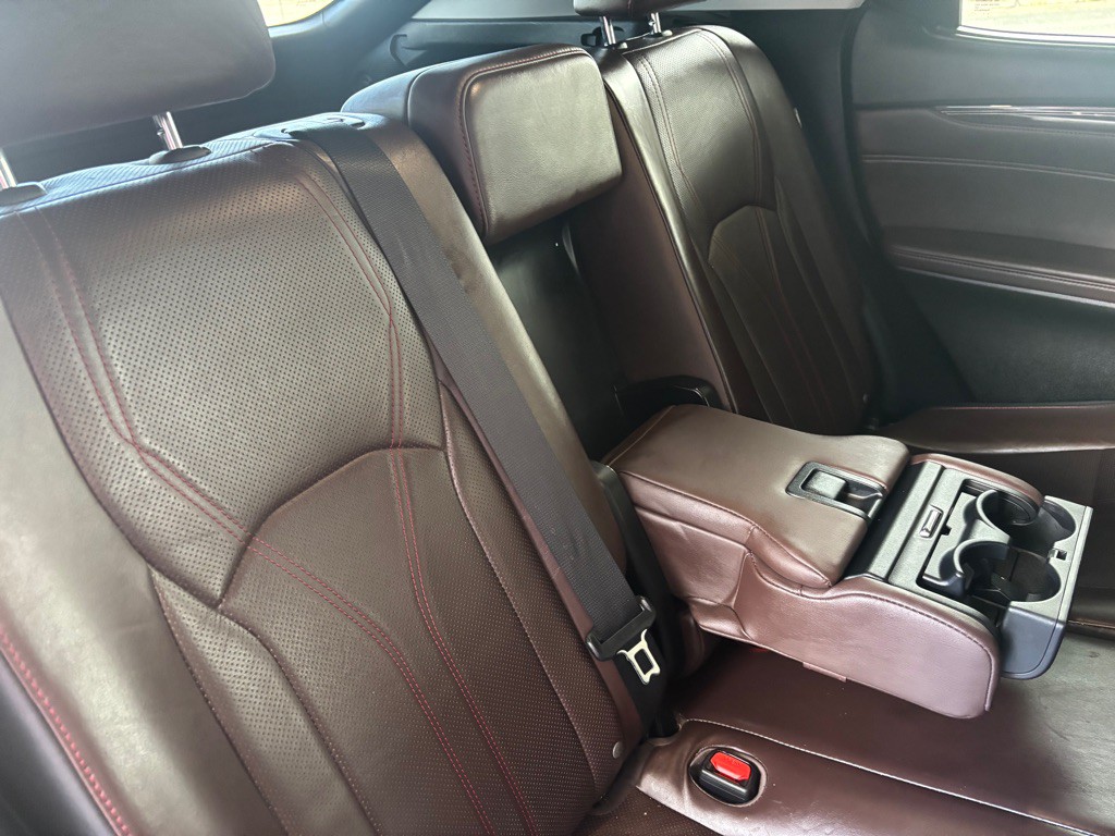 2016 Lexus RX Image 37