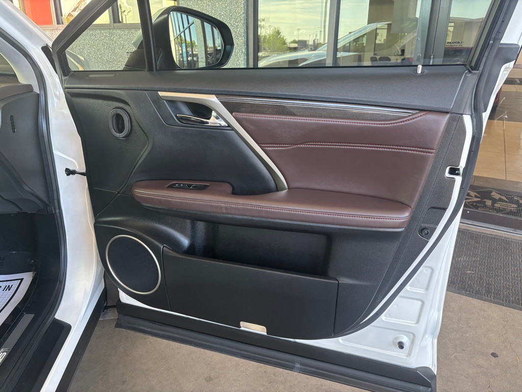 2016 Lexus RX Image 43