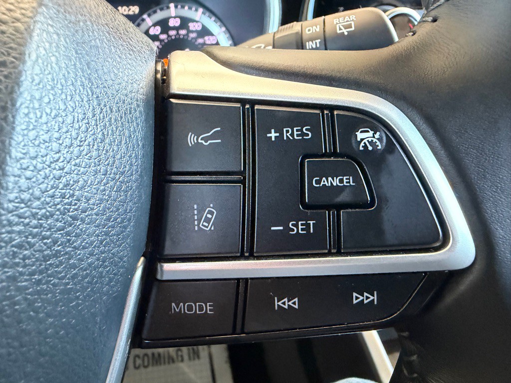 2022 Toyota Highlander Image 10
