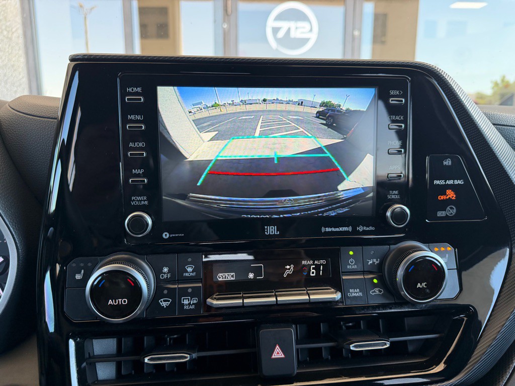 2022 Toyota Highlander Image 13
