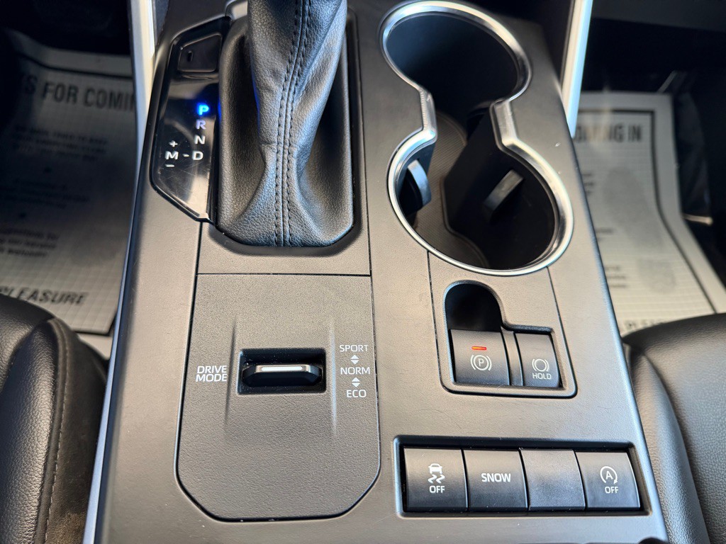 2022 Toyota Highlander Image 15