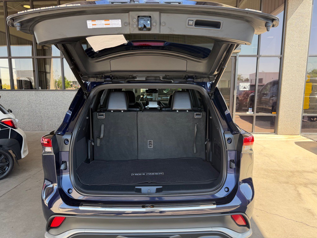 2022 Toyota Highlander Image 31