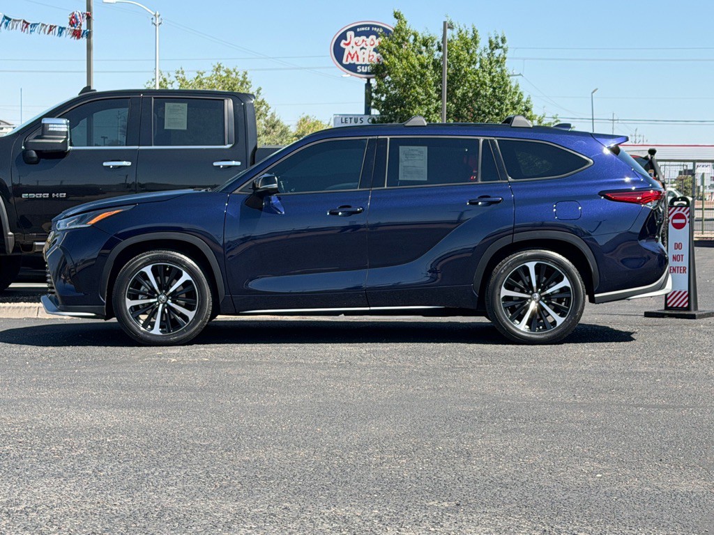 2022 Toyota Highlander Image 47