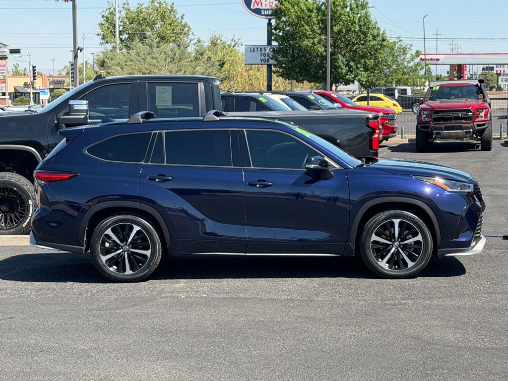 2022 Toyota Highlander Image 54