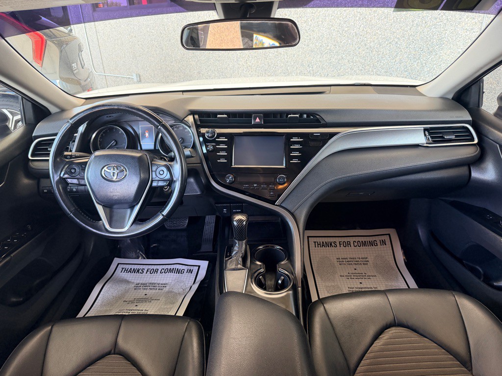 2018 Toyota Camry Image 14