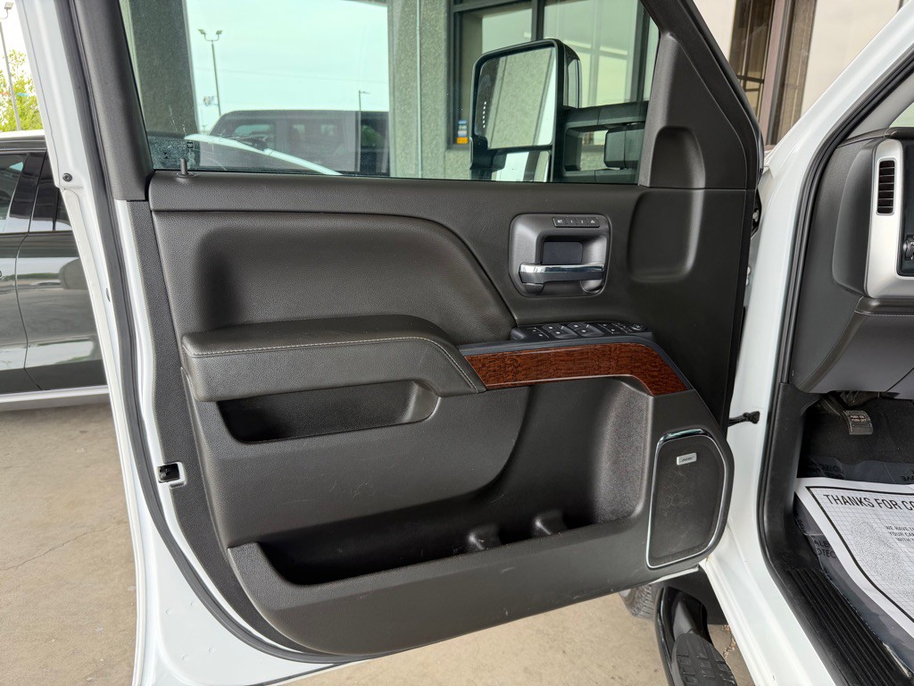 2019 GMC Sierra Image 21