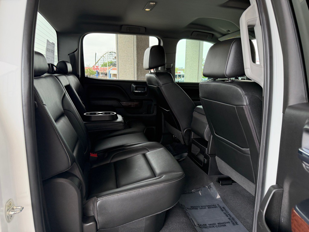 2019 GMC Sierra Image 32