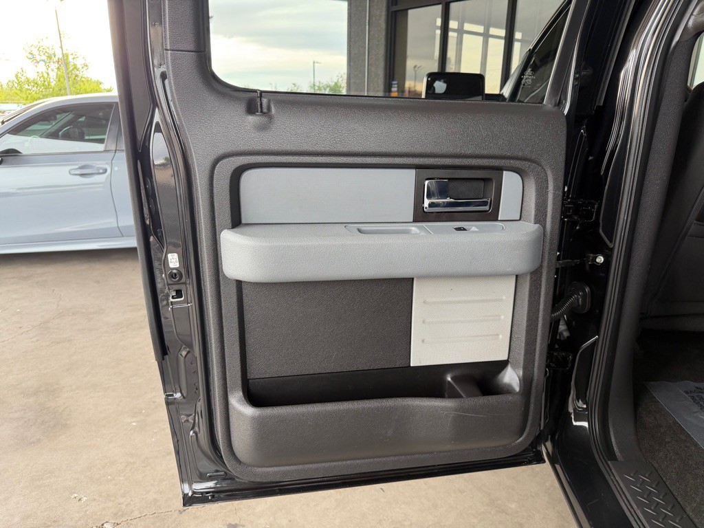 2014 Ford F-150 Image 25