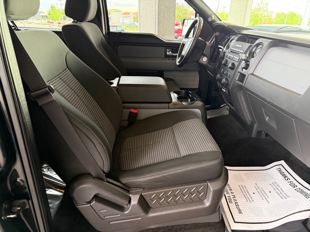 2014 Ford F-150 Image 32