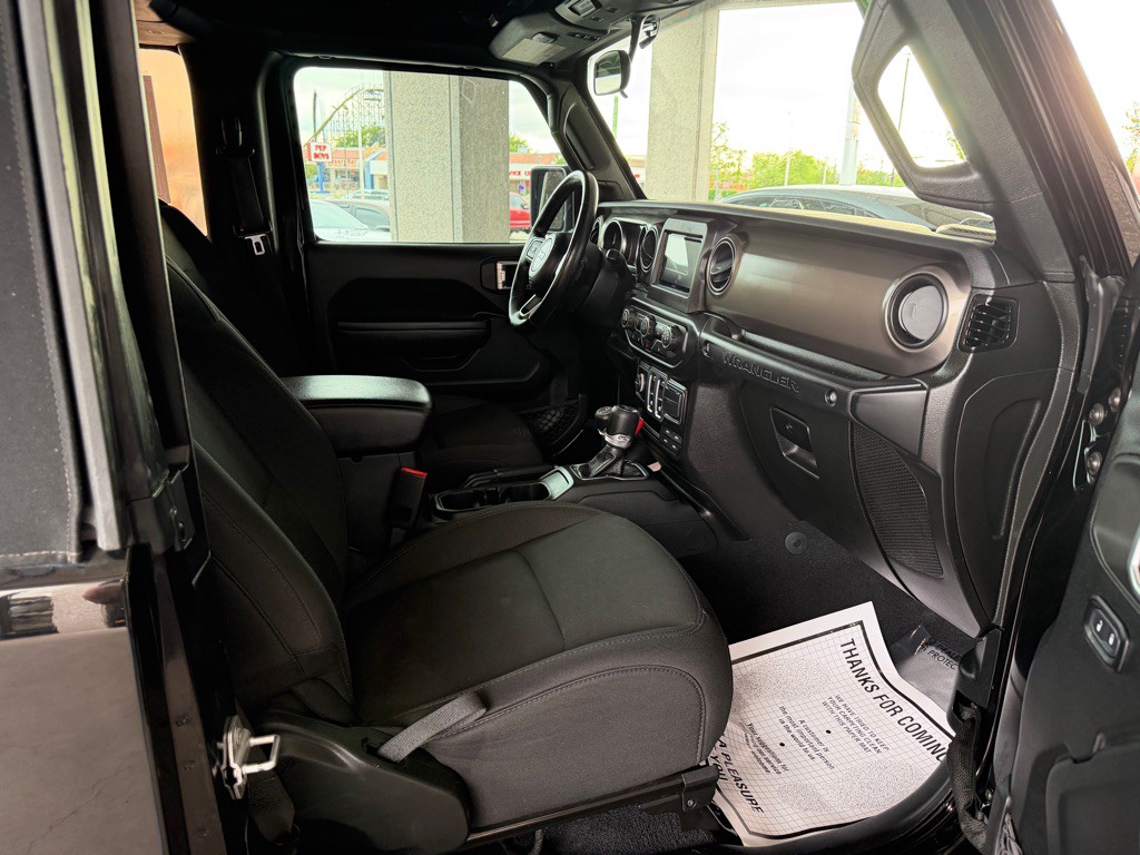 2020 Jeep Wrangler Image 27