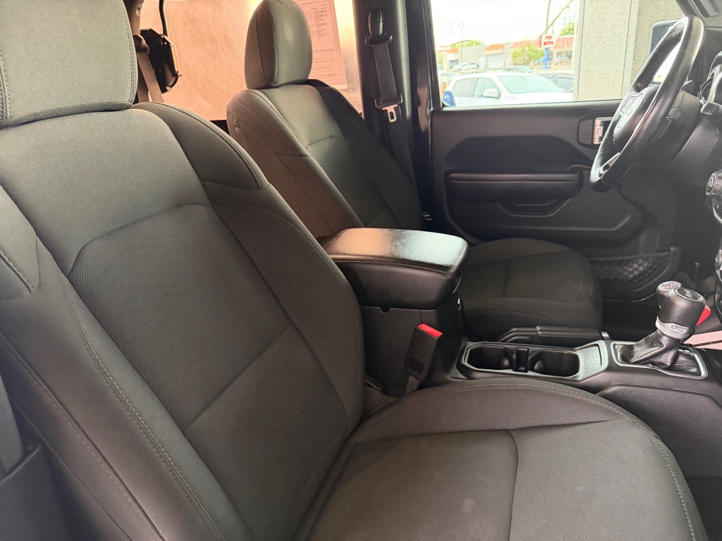 2020 Jeep Wrangler Image 28