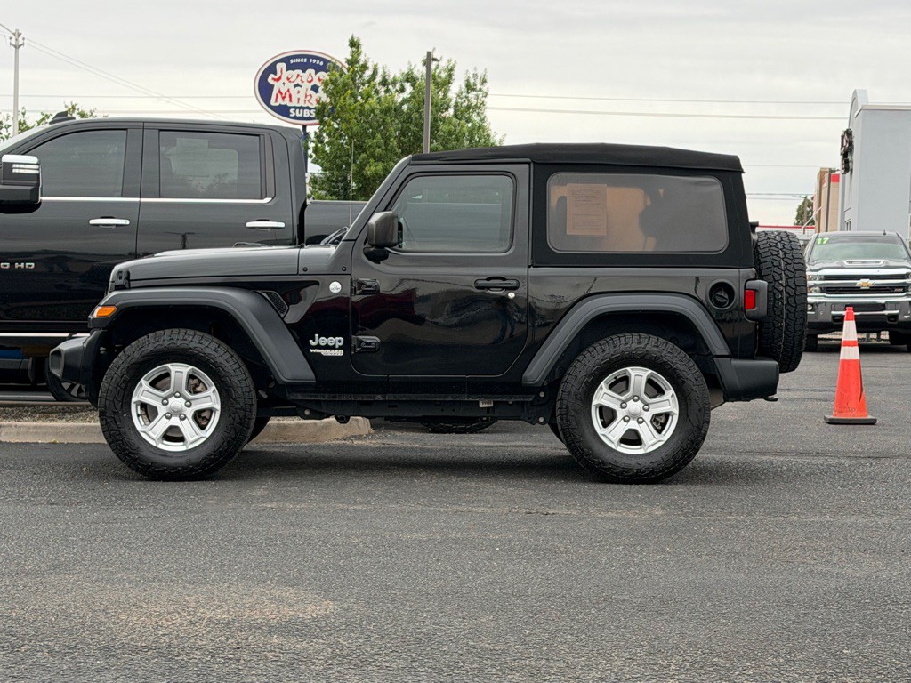 2020 Jeep Wrangler Image 35